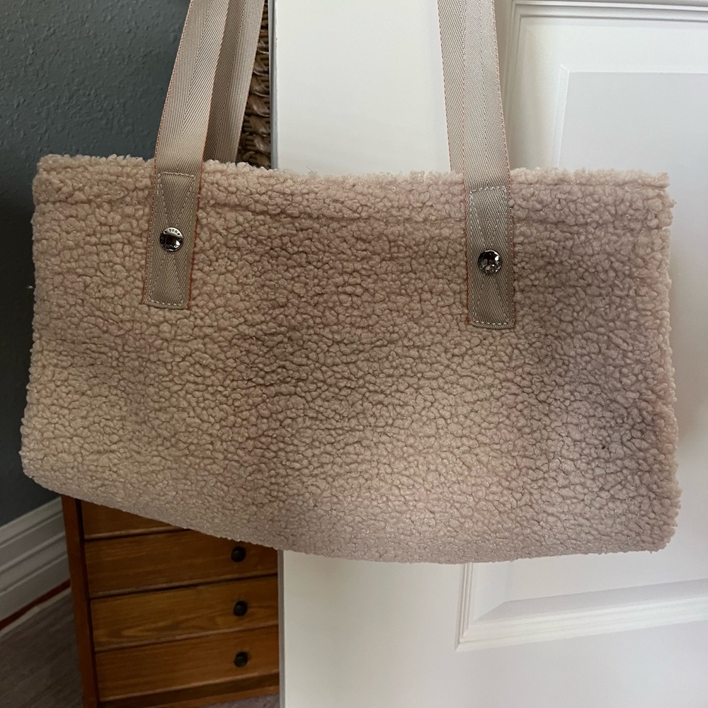rag & bone Cream Sherpa Tote Faux Shearling Shopper Bag - Picture 5 of 11